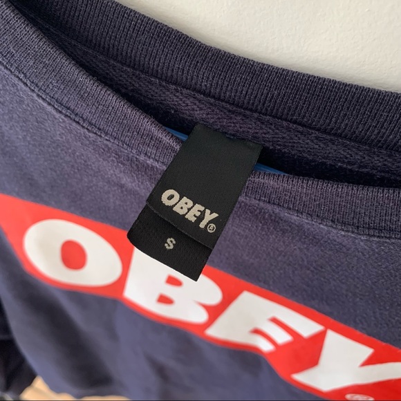 Obey Crewneck - Picture 3 of 6